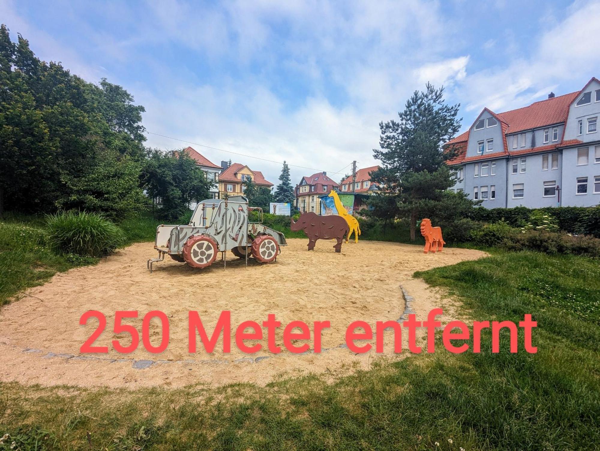 Fewo Urban Gotha-Apartment Ekhof- Am Schlosspark- Parken An Der Der Tuer- Barrierefrei, 900 Meter Zum Bahnhof - Wallbox Eksteriør billede